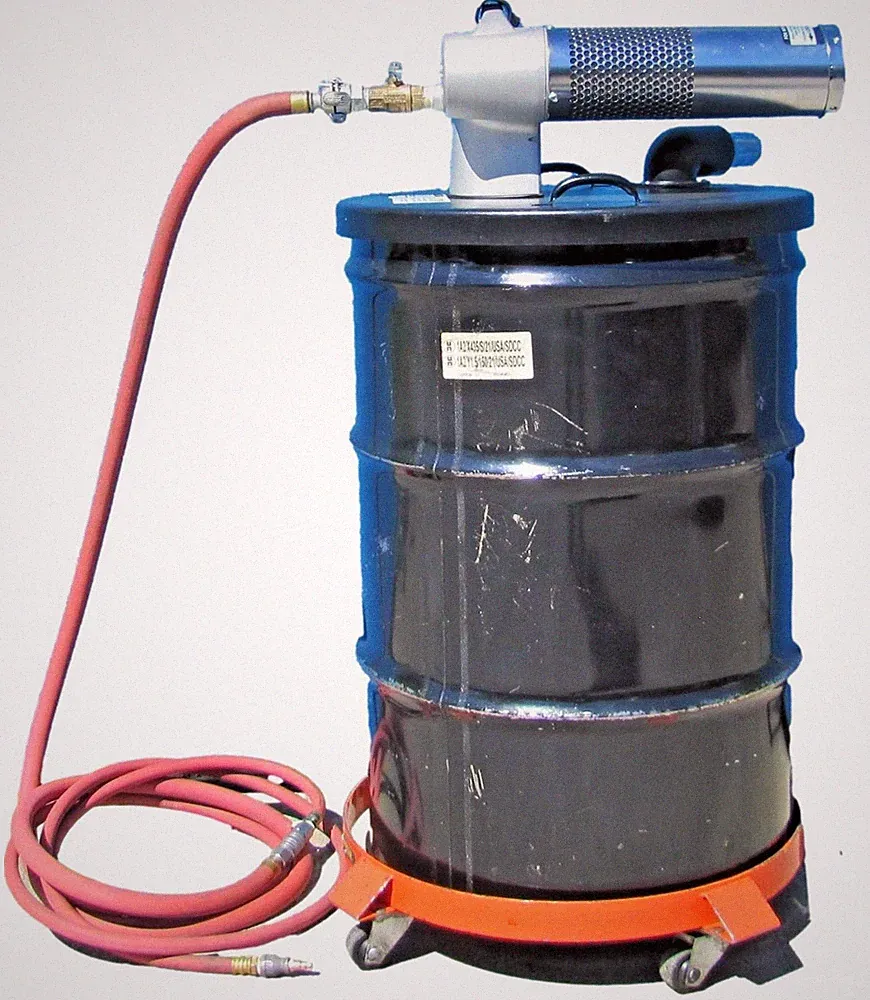 Guard Air Portable Air Powered Vacuum Cleaner 55 Gallon Drum w/ Air Hose