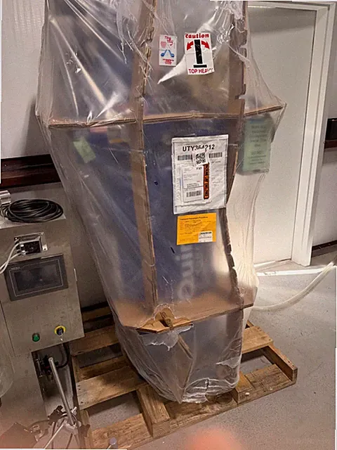 Vertical Electric Air Compressor, Three Phase, 230V AC, 23.6 CFM @ 175 PSI Maxim